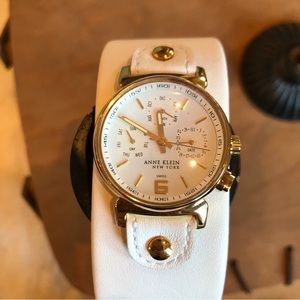 ANNE KLEIN WATCH